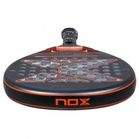 Pala de Pádel NoxSport AT10 Luxury Genius Alum 18K 2025 (Agustín Tapia)
