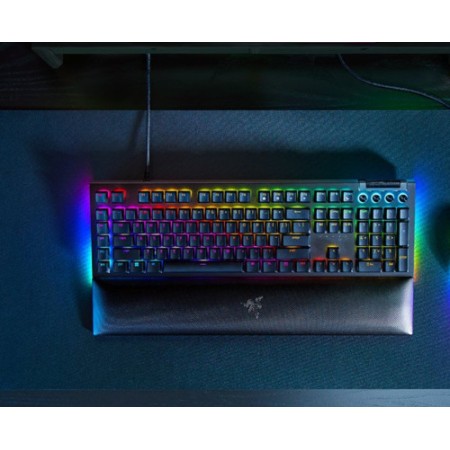 TECLADO RAZER BLACKWIDOW V4 GREEN SWITCH (USA) (RZ03-04690100-R3M1)