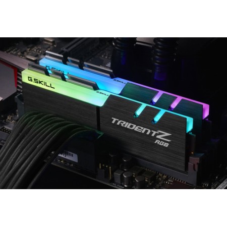 G.Skill Trident Z RGB F4-3200C16D-16GTZR módulo de memoria 16 GB 2 x 8 GB DDR4 288-pin DIMM