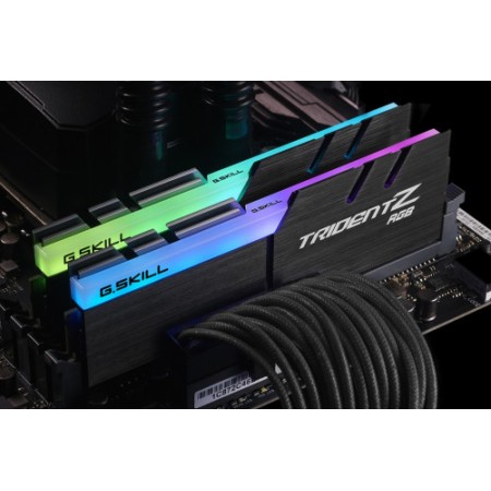 G.Skill Trident Z RGB F4-3200C16D-16GTZR módulo de memoria 16 GB 2 x 8 GB DDR4 288-pin DIMM