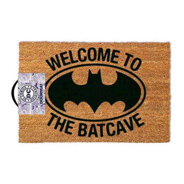 Felpudo pyramid batman welcome to the batcave