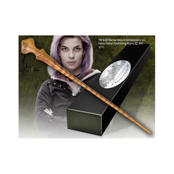 Replica the noble collection harry potter nymphadora tonks varita con caja y placa de identificacion